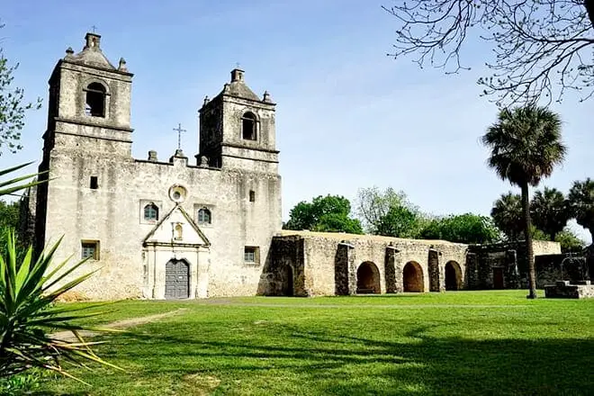 10 mejores cosas para hacer cerca de Austin, TX: ¡Lugares divertidos para visitar cerca!