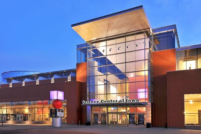 12 cosas divertidas para hacer en Des Moines con niños: ¡actividades para toda la familia!