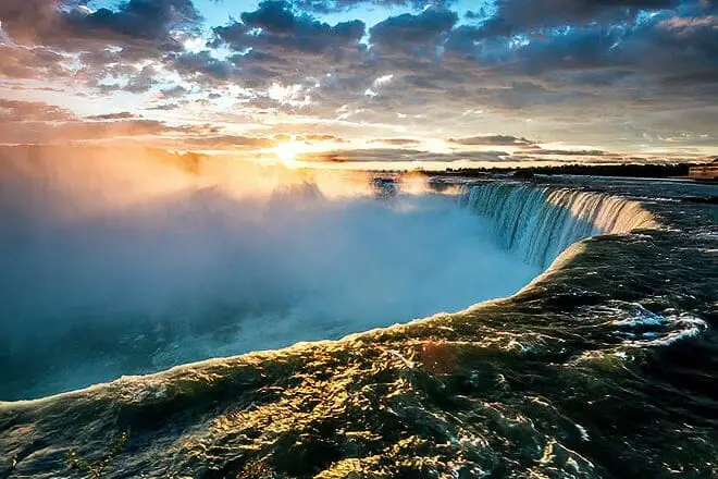 12 cosas divertidas para hacer en las Cataratas del Niágara, Canadá con niños: ¡actividades para toda la familia!