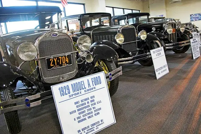 12 cosas divertidas para hacer en Laughlin con niños: ¡actividades para toda la familia!