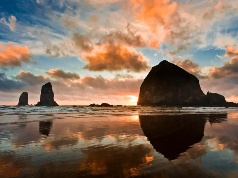 Haystack Rock, Oregón