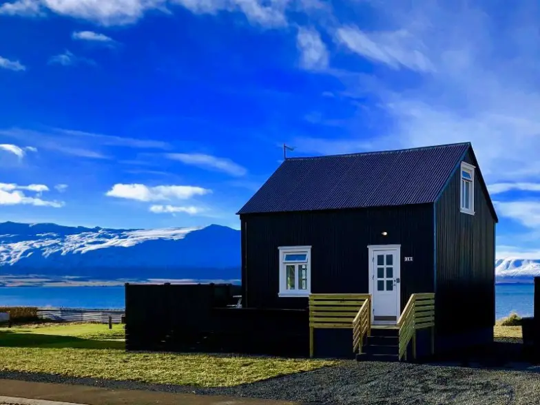 Vellir Grenivik hermosa casa con vista, Islandia
