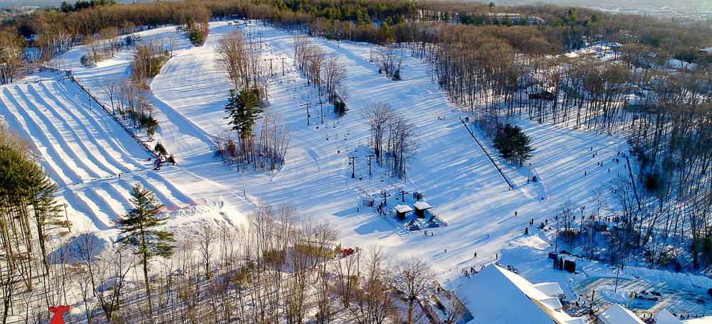 16 hermosos lugares para practicar snowboard y esquí en New Hampshire