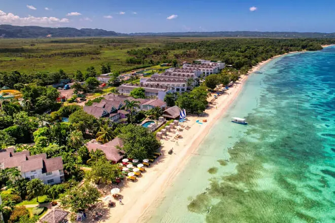 ¿Cuánto dinero debo llevar a Jamaica? Una guía de presupuesto amigable