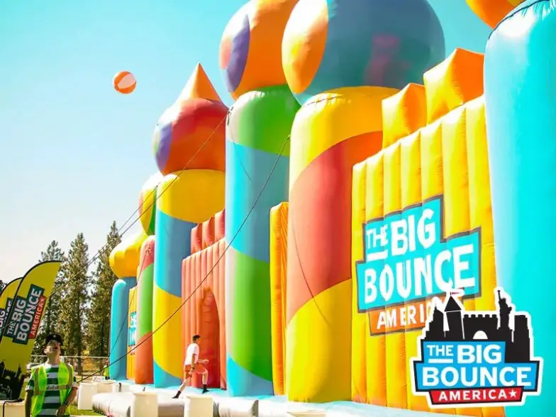 El brincolín más grande del mundo llegará a Charlotte, Carolina del Norte