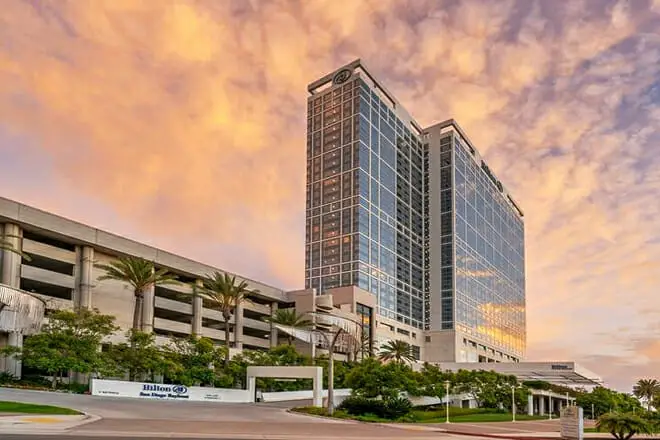 Hilton San Diego frente a la bahía