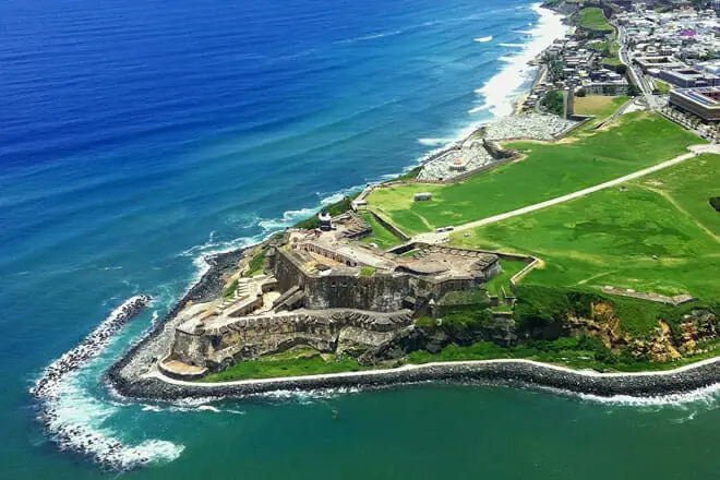 ¿La gente habla inglés en Puerto Rico? Una guía sencilla para viajeros