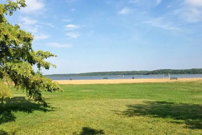 Las 15 mejores playas cerca de Kansas City, MO: los lugares más cercanos de Lake & Ocean Beach