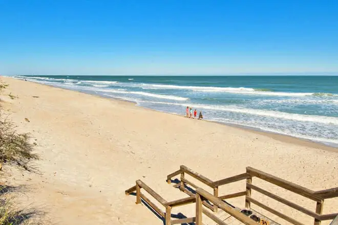 Las 16 mejores playas cerca de Cocoa Beach, FL: lugares de playa más cercanos