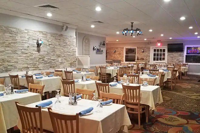 Los 11 mejores restaurantes en Waterbury, CT: ¡los mejores lugares para comer!