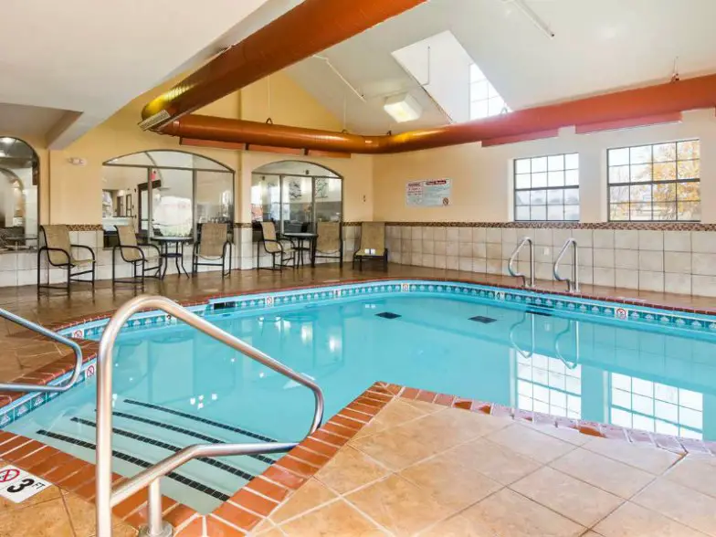 Los 12 mejores hoteles en Tulsa, Oklahoma con piscinas cubiertas