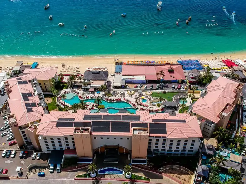 Los 12 mejores hoteles y resorts en Cabo con playas para nadar