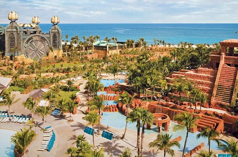 Los 12 mejores resorts del Caribe para familias: ¡que les encantan a todas las edades!
