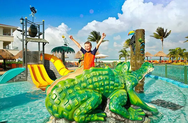 Los 13 mejores hoteles para niños en Cancún: ¡que les encantan a todas las edades!