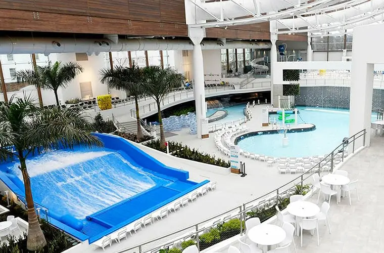 Los 14 mejores resorts con parques acuáticos cubiertos en los EE. UU., ¡que están cerca de usted!