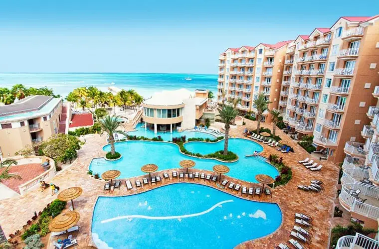 Los 15 mejores resorts familiares en Aruba: ¡que les encantan a todas las edades!