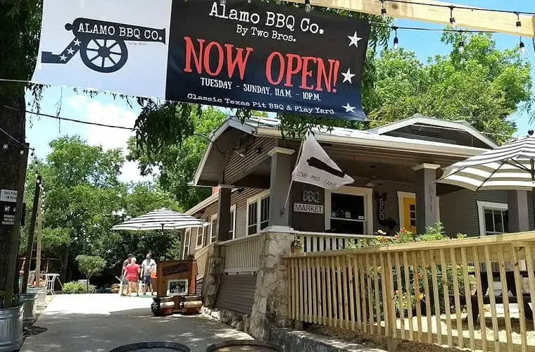 Los 17 mejores restaurantes para niños en San Antonio, TX: ¡comidas para toda la familia!