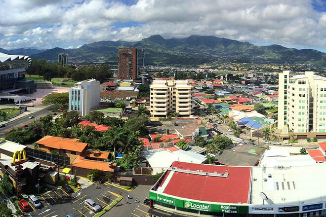 ¿Necesito un seguro de viaje para ir a Costa Rica? Una guía amigable