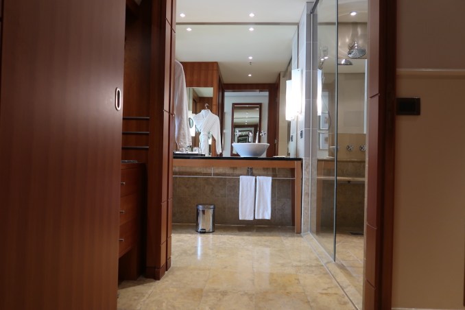 PARK HYATT HAMBURGO: HABITACIÓN DELUXE