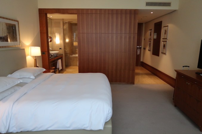 PARK HYATT HAMBURGO: HABITACIÓN DELUXE