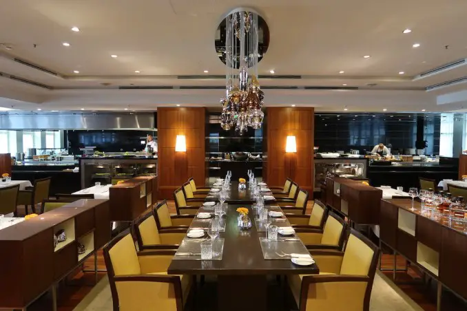 PARK HYATT HAMBURGO: RESTAURANTE MANZANAS