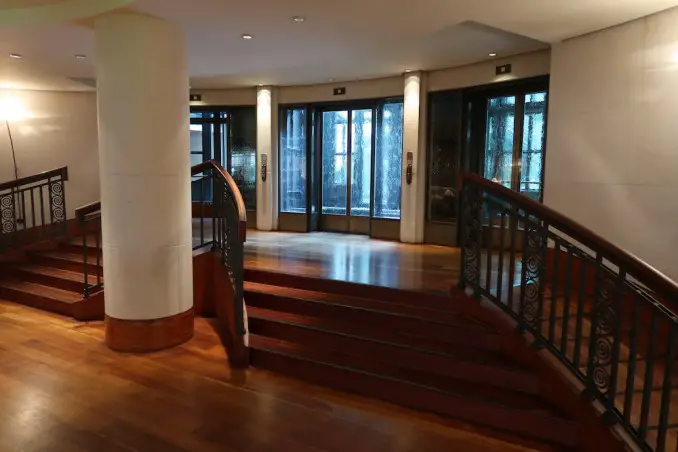 PARK HYATT HAMBURGO: VESTÍBULO