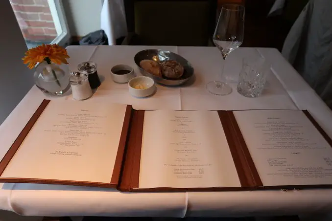 PARK HYATT HAMBURGO: CENA EN EL RESTAURANTE APPLES