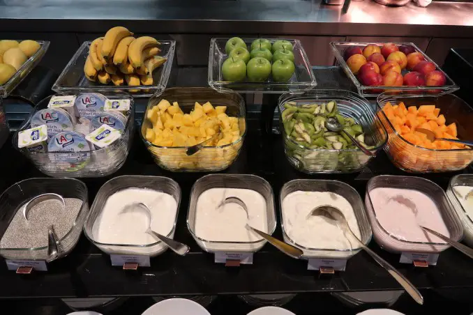 PARK HYATT HAMBURGO: DESAYUNO EN EL RESTAURANTE APPLES