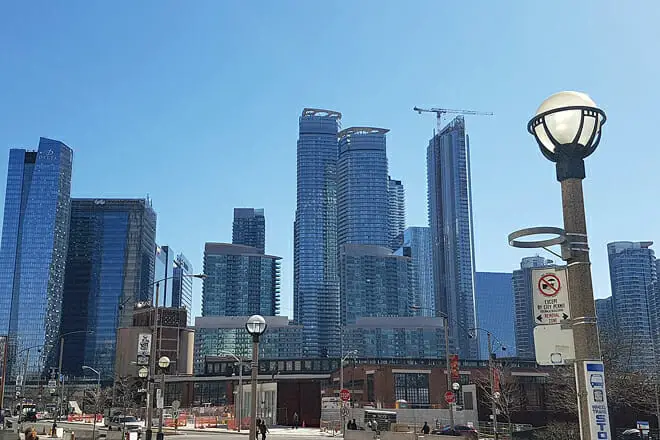 ¿Por qué es famoso Canadá? ¡Descubre las principales atracciones!