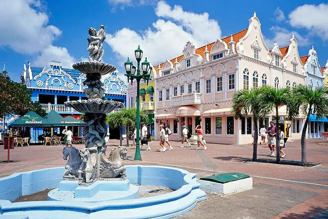 ¿Se puede beber agua del grifo en Aruba? Una guía rápida para viajeros