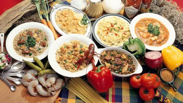 SABOREA PLATOS CRIOLLOS