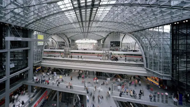 BERLÍN HAUPTBAHNHOF, ALEMANIA