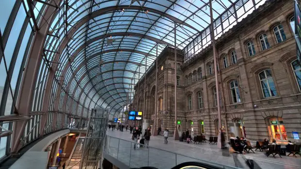 ESTACIÓN DE ESTRASBURGO, FRANCIA