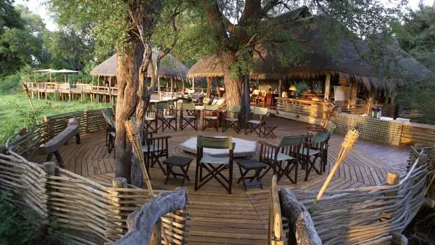 CAMPAMENTO MOMBO & LITTLE MOMBO, BOTSWANA