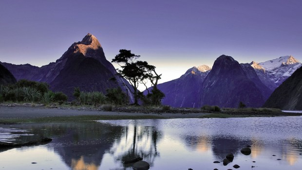 PISTA DE MILFORD, NUEVA ZELANDA
