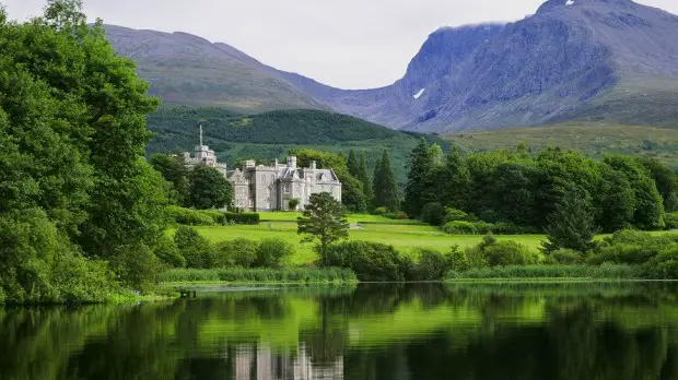 Top 10: los hoteles castillo más magníficos del mundo