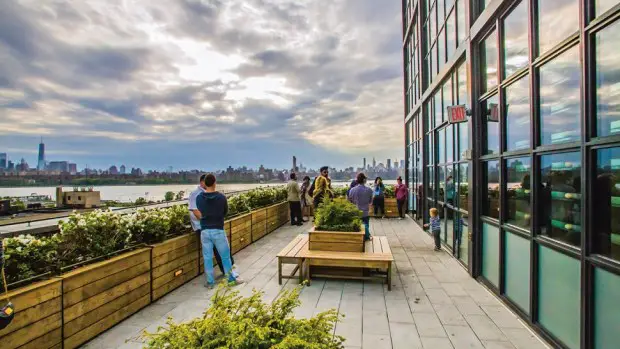 LOS IDES (CON EL HOTEL)