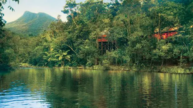 SILKY OAKS LODGE Y SPA HEALING WATERS, QUEENSLAND