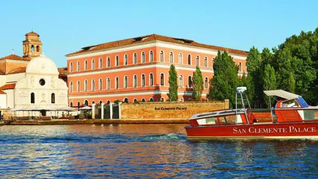 6. PALACIO DE SAN CLEMENTE, VENECIA - DISEÑO ESPELUZNANTE