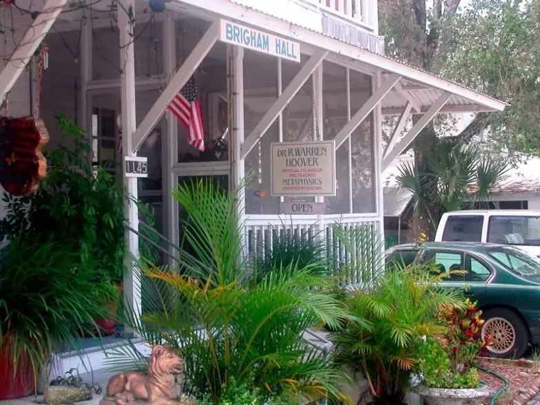 Visite la capital psíquica del mundo en este pequeño pueblo de Florida